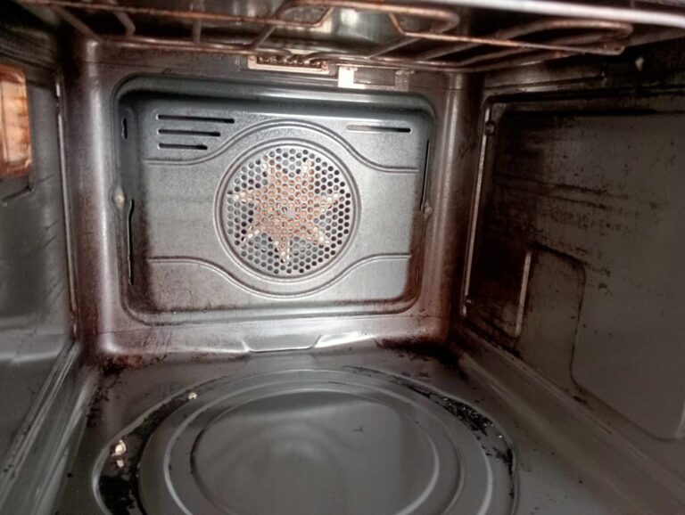Oven before cleaning
